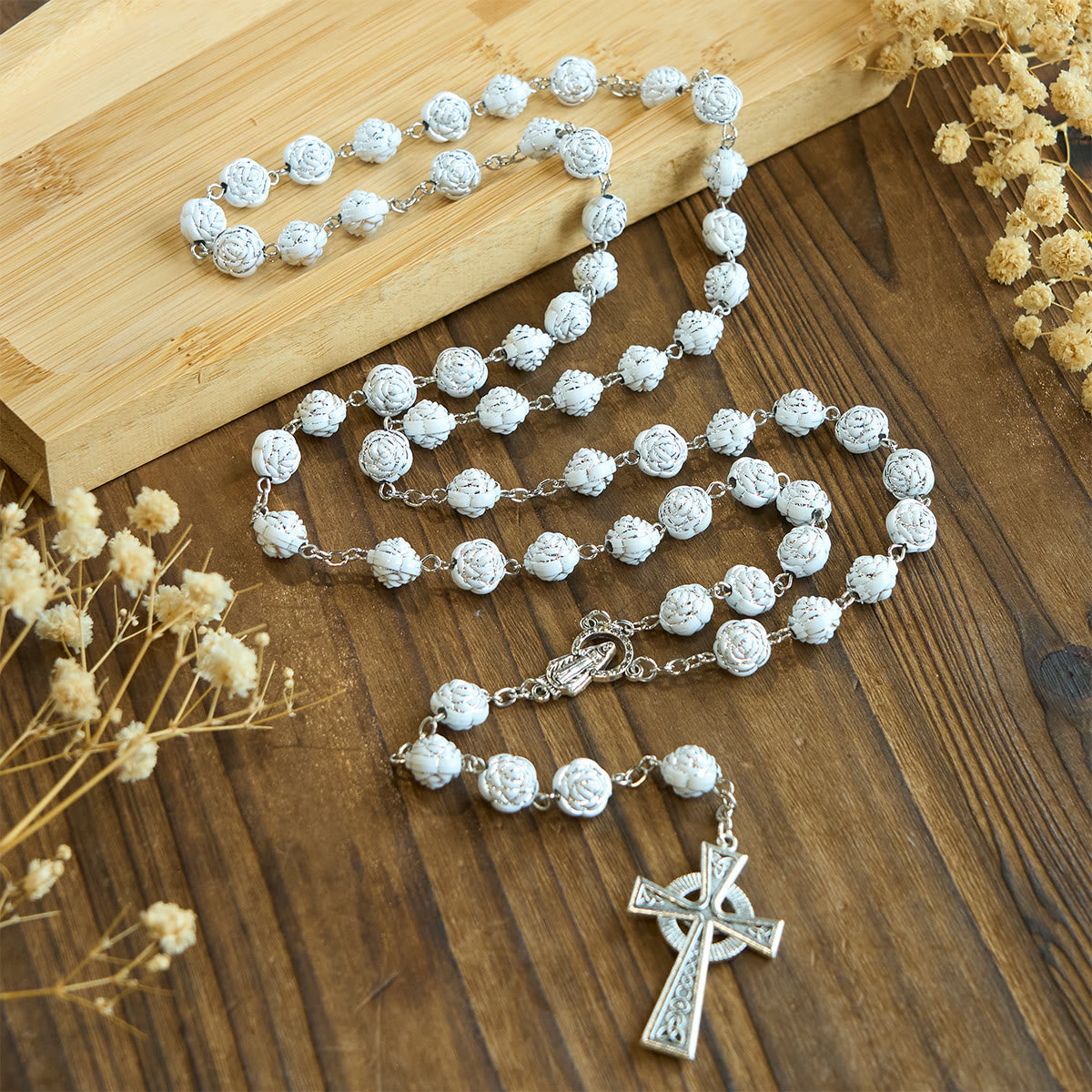 White Rose Rosary & Bracelet Set